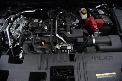 2025 Nissan Kicks SR