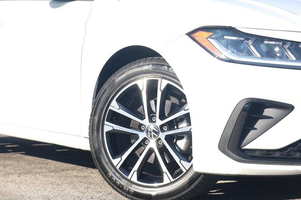 2025 Volkswagen Jetta 1.5T Sport [MotorTrend Certified]