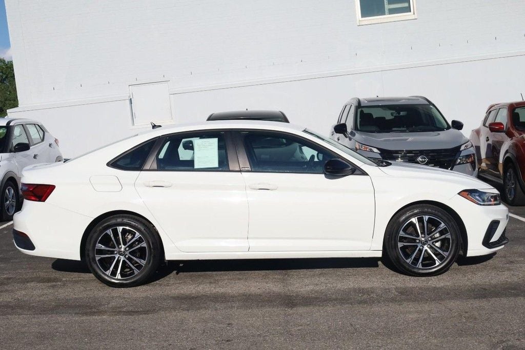 2025 Volkswagen Jetta 1.5T Sport [MotorTrend Certified]