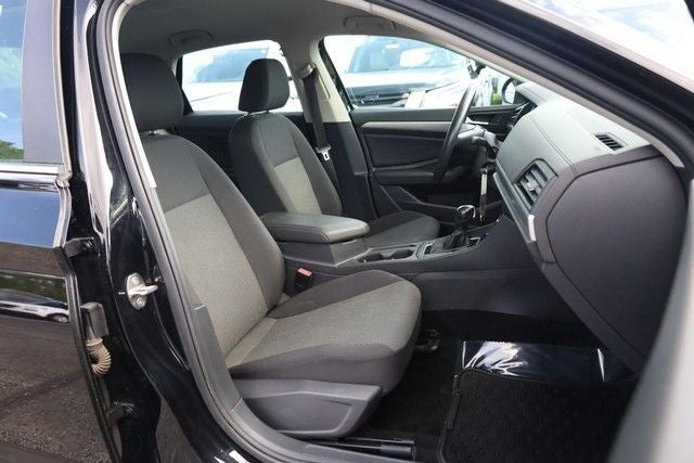 2019 Volkswagen Jetta 1.4T S [MotorTrend Certified]
