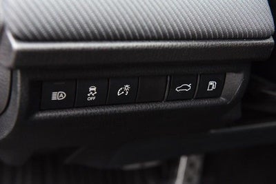 2025 Toyota Camry SE [MotorTrend Certified]