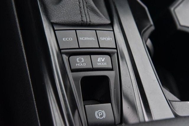 2025 Toyota Camry SE [MotorTrend Certified]