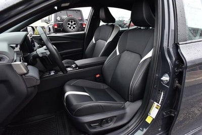 2025 Toyota Camry SE [MotorTrend Certified]