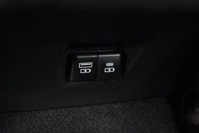 2025 Toyota Camry SE [MotorTrend Certified]