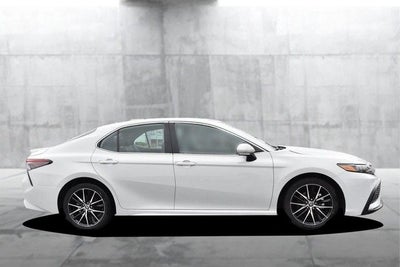 2024 Toyota Camry SE [MotorTrend Certified]