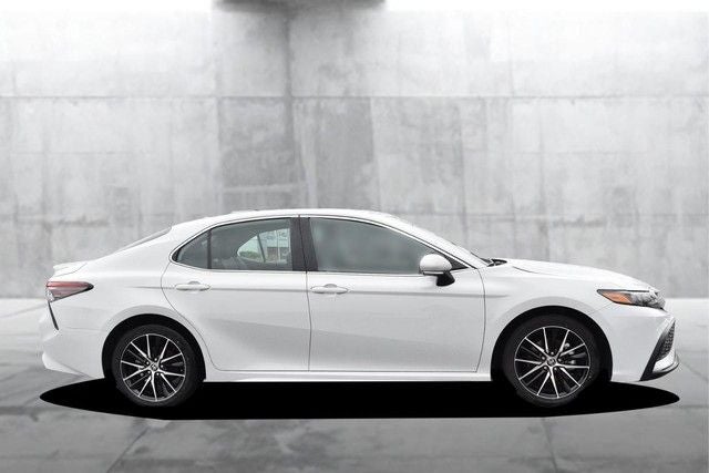 2024 Toyota Camry SE [MotorTrend Certified]