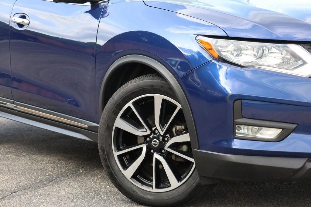 2020 Nissan Rogue SL