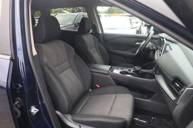 2025 Nissan Rogue SV [MotorTrend Certified]