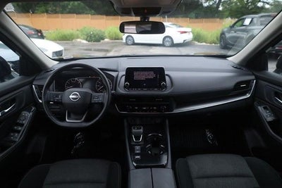 2025 Nissan Rogue SV [MotorTrend Certified]