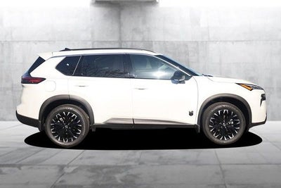 2026 Nissan Rogue Dark Armor™