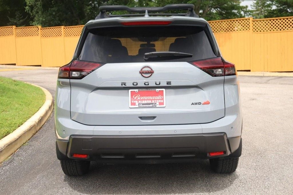 2025 Nissan Rogue Rock Creek®