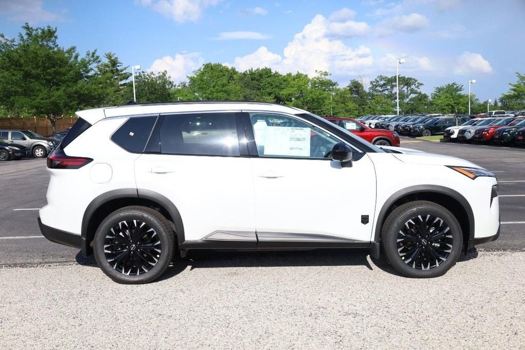 2026 Nissan Rogue Dark Armor™