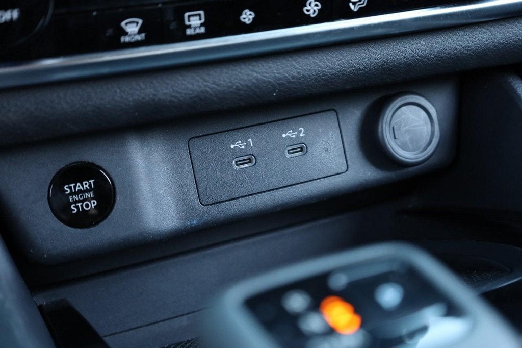 2025 Nissan Rogue Rock Creek®