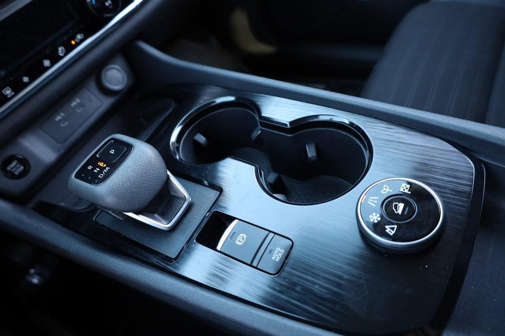 2025 Nissan Rogue Rock Creek®