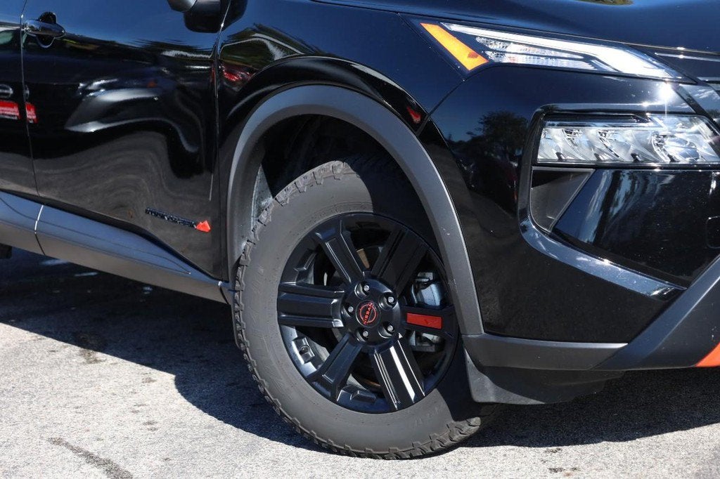 2025 Nissan Rogue Rock Creek®