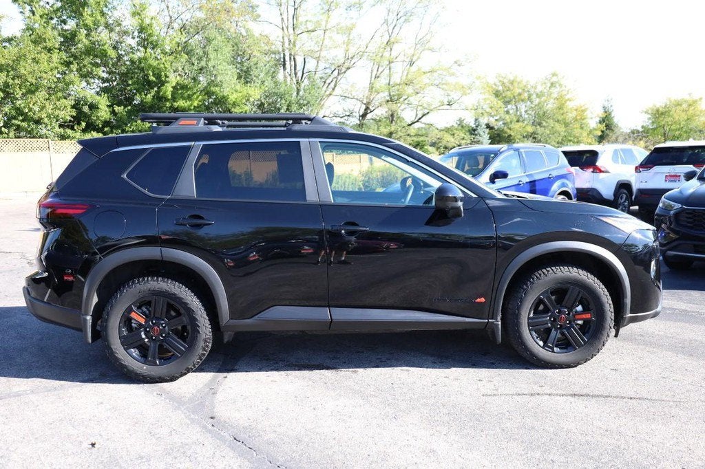 2025 Nissan Rogue Rock Creek®