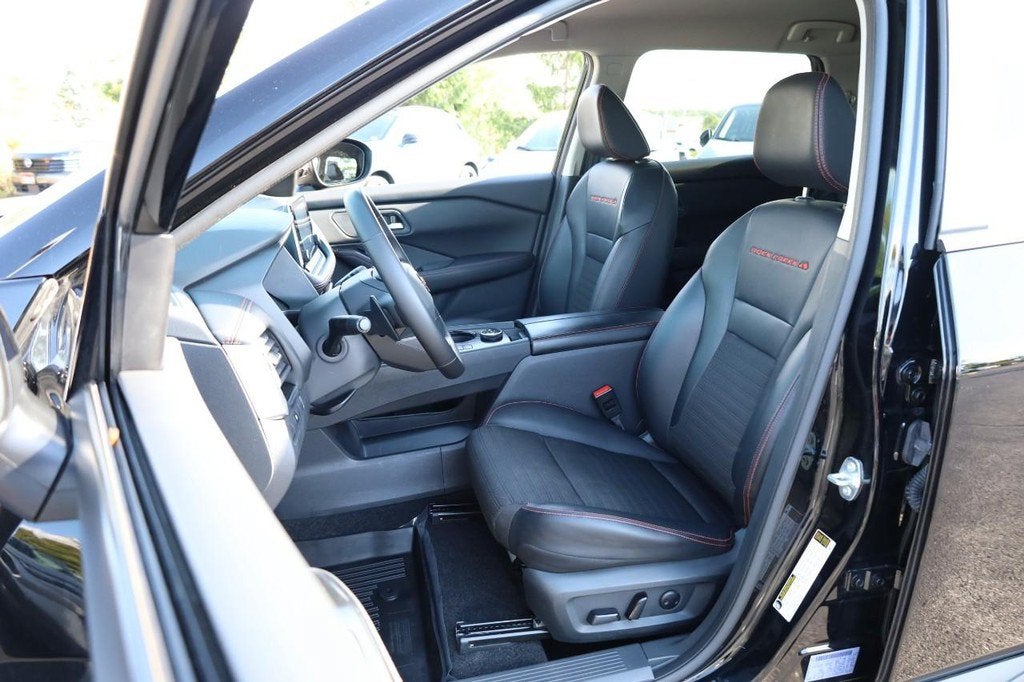 2025 Nissan Rogue Rock Creek®