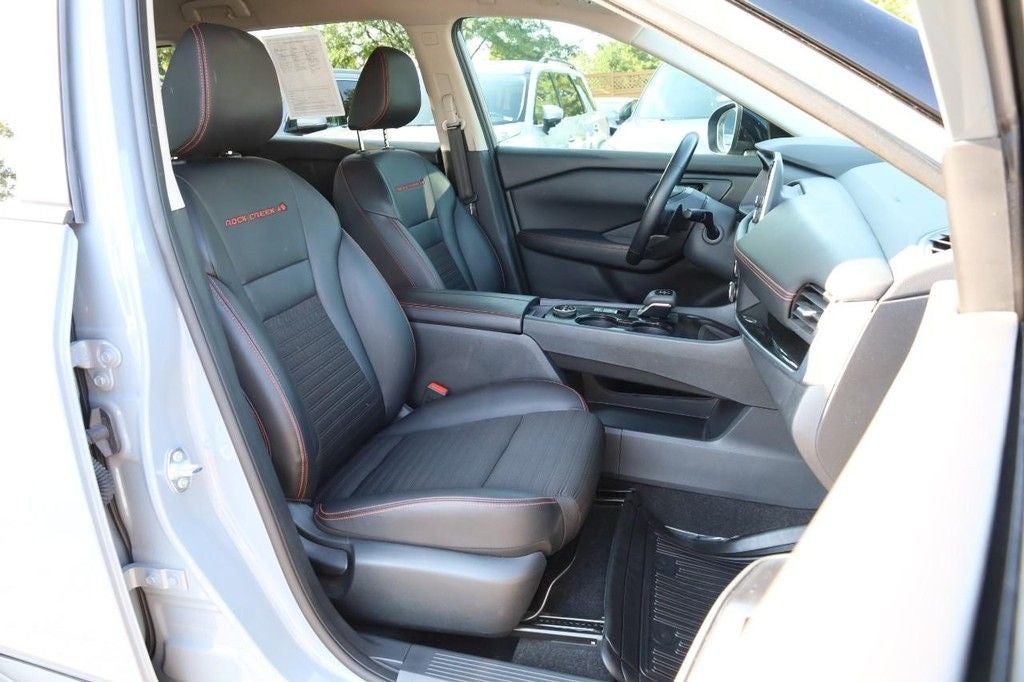 2025 Nissan Rogue Rock Creek®