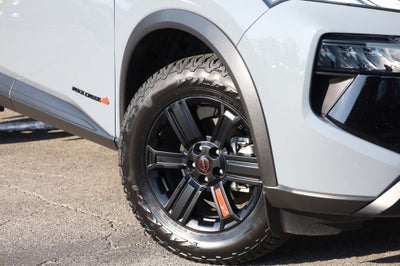 2025 Nissan Rogue Rock Creek®
