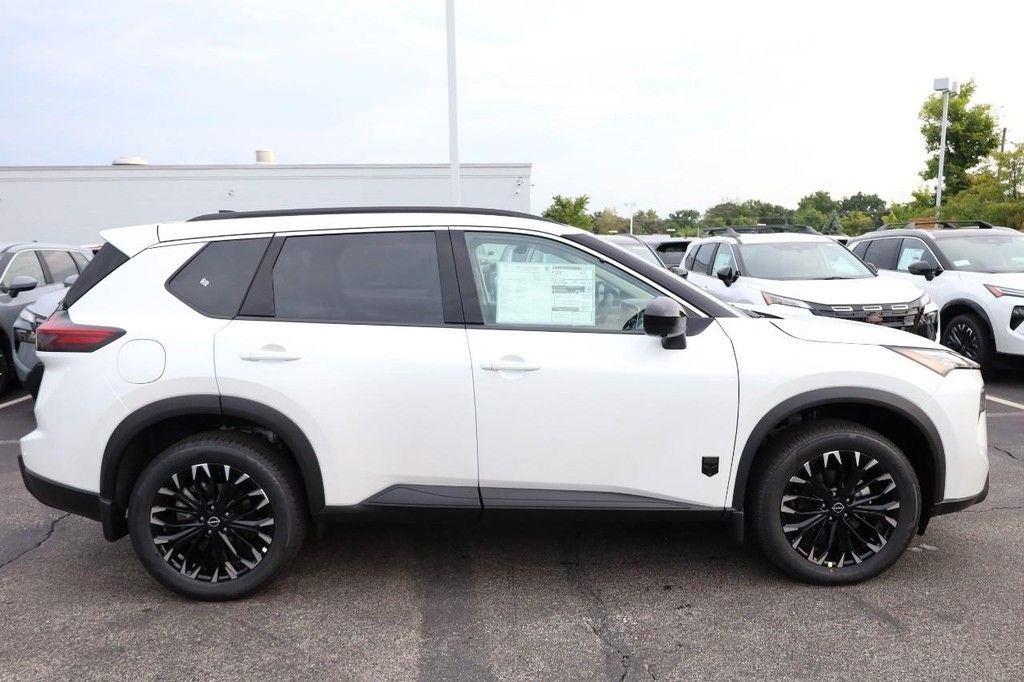 2026 Nissan Rogue Dark Armor™