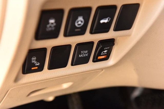 2019 Nissan Pathfinder Platinum 4WD