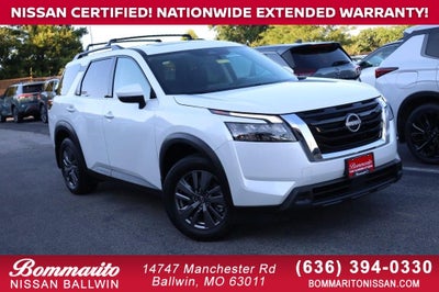 2025 Nissan Pathfinder SV