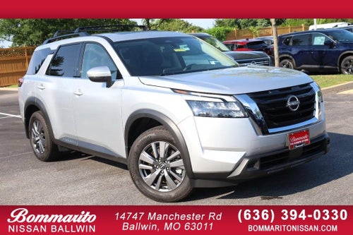 2025 Nissan Pathfinder SV