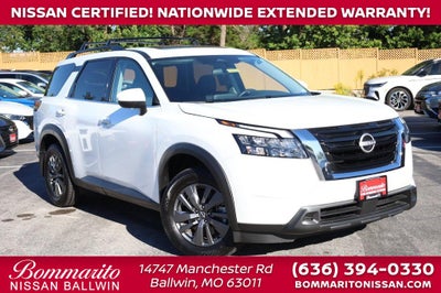 2025 Nissan Pathfinder SV