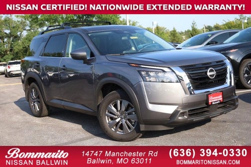 2025 Nissan Pathfinder SV