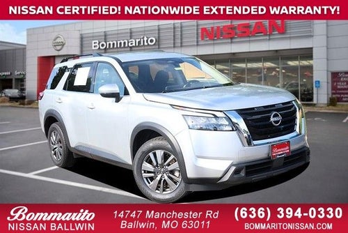 2025 Nissan Pathfinder SV
