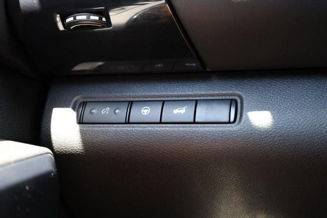 2025 Nissan Pathfinder SV 4WD [MotorTrend Certified]
