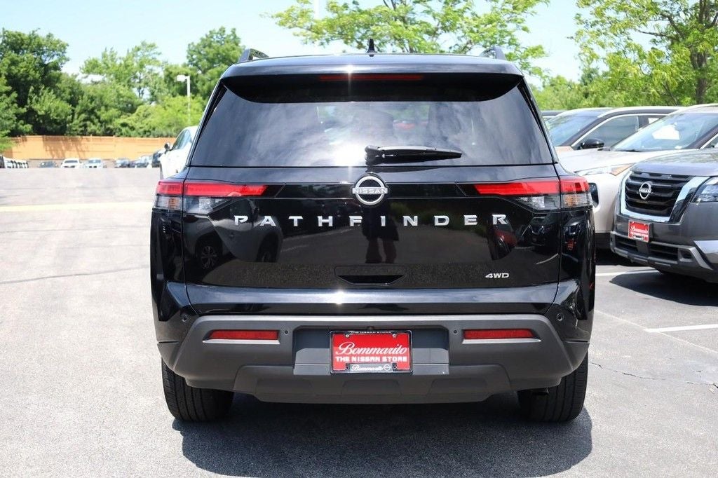2025 Nissan Pathfinder SV 4WD [MotorTrend Certified]