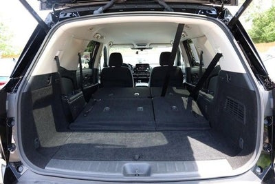 2025 Nissan Pathfinder SV 4WD [MotorTrend Certified]