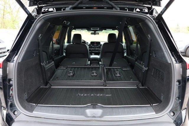 2025 Nissan Pathfinder Rock Creek®