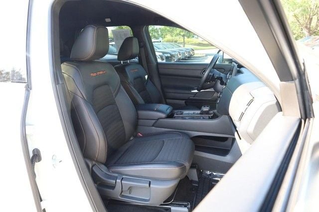 2025 Nissan Pathfinder Rock Creek®