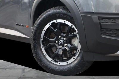 2025 Nissan Pathfinder Rock Creek®