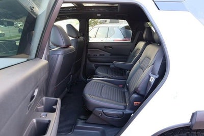 2026 Nissan Pathfinder Rock Creek®