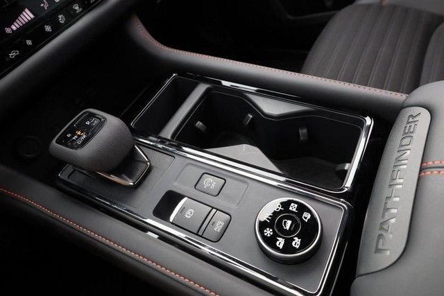 2026 Nissan Pathfinder Rock Creek®