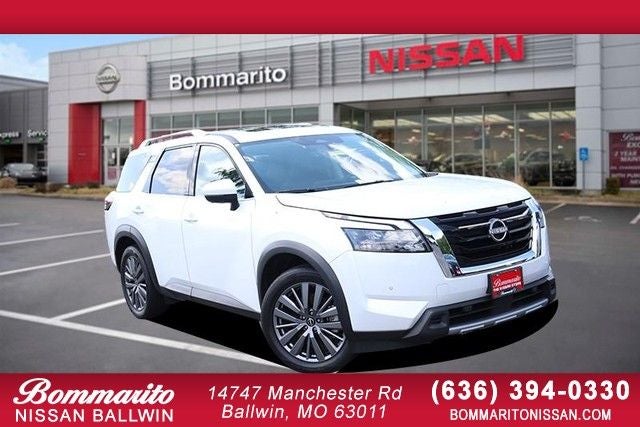 2025 Nissan Pathfinder SL