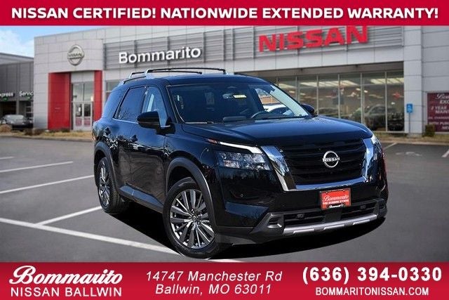 2025 Nissan Pathfinder SL