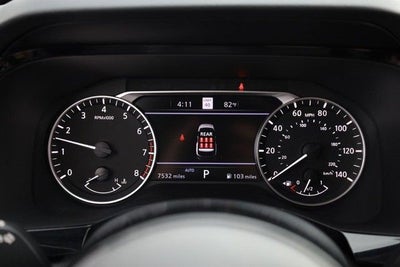 2025 Nissan Pathfinder SL