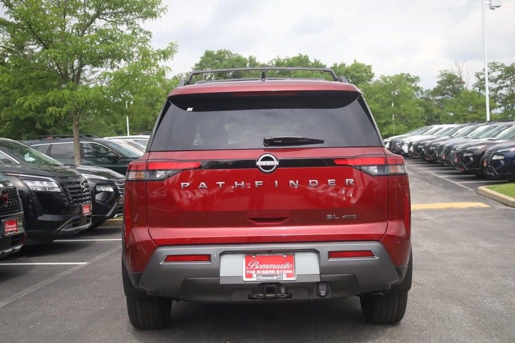 2026 Nissan Pathfinder SL