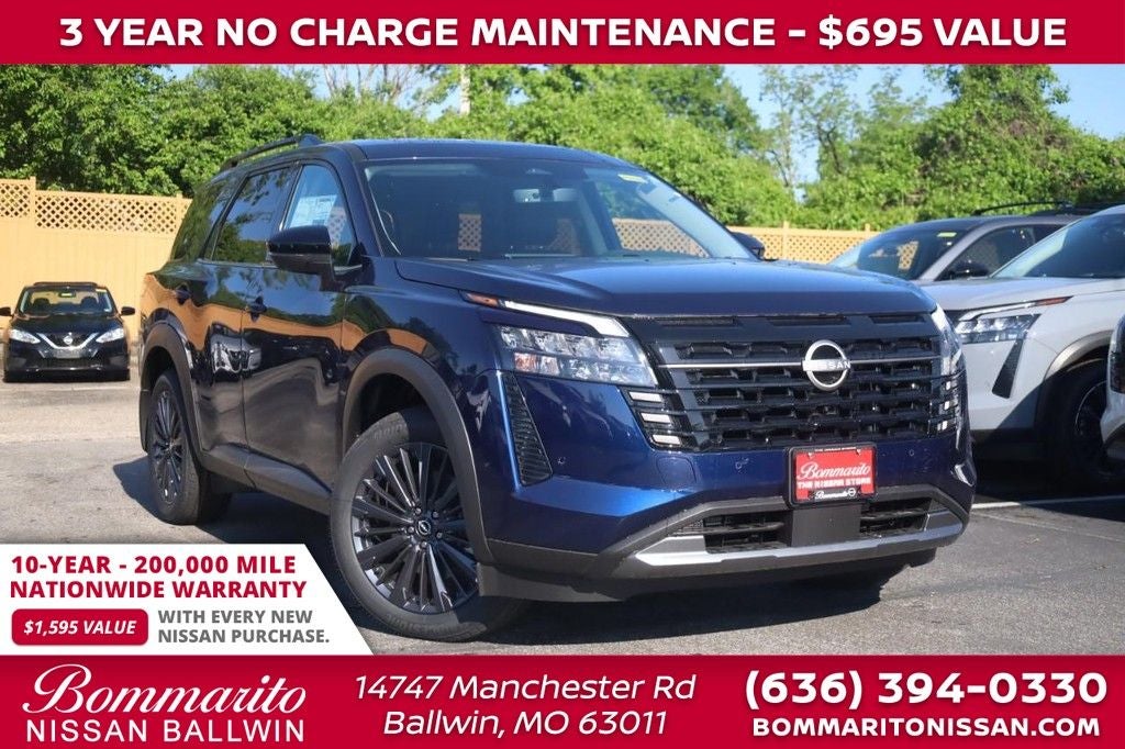 2026 Nissan Pathfinder SL