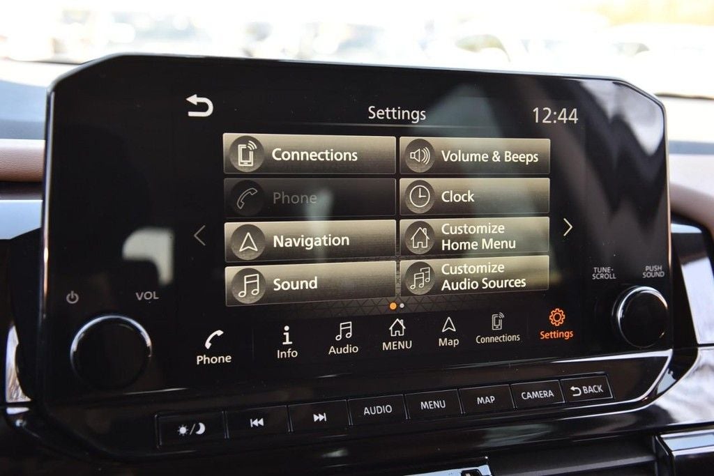 2023 Nissan Pathfinder Platinum 4WD [MotorTrend Certified]