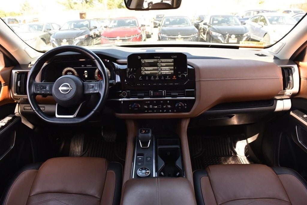 2023 Nissan Pathfinder Platinum 4WD [MotorTrend Certified]