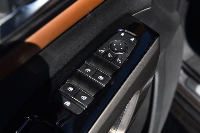 2023 Nissan Pathfinder Platinum 4WD [MotorTrend Certified]