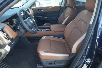 2026 Nissan Pathfinder Platinum