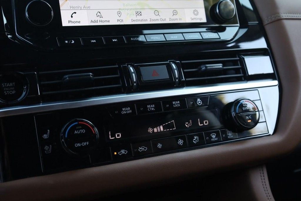 2025 Nissan Pathfinder Platinum