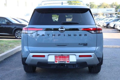 2025 Nissan Pathfinder Platinum