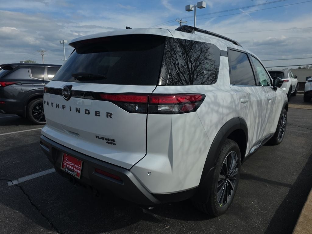 2026 Nissan Pathfinder Platinum